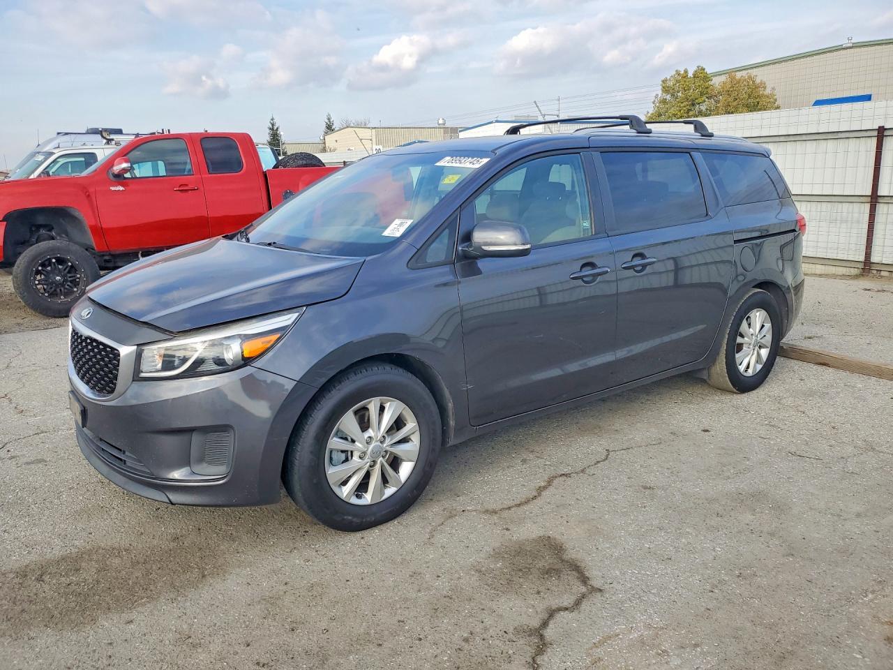 2016 Kia Sedona Lx
