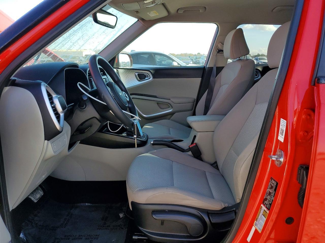 2022 Kia Soul Lx - Image 7