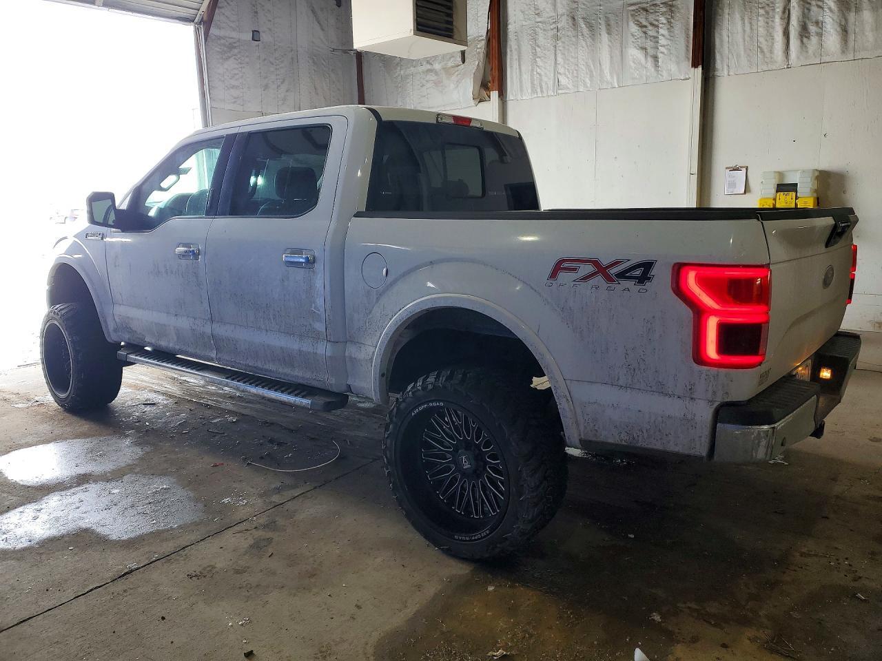 2019 Ford F150 Supercrew - Фото 2