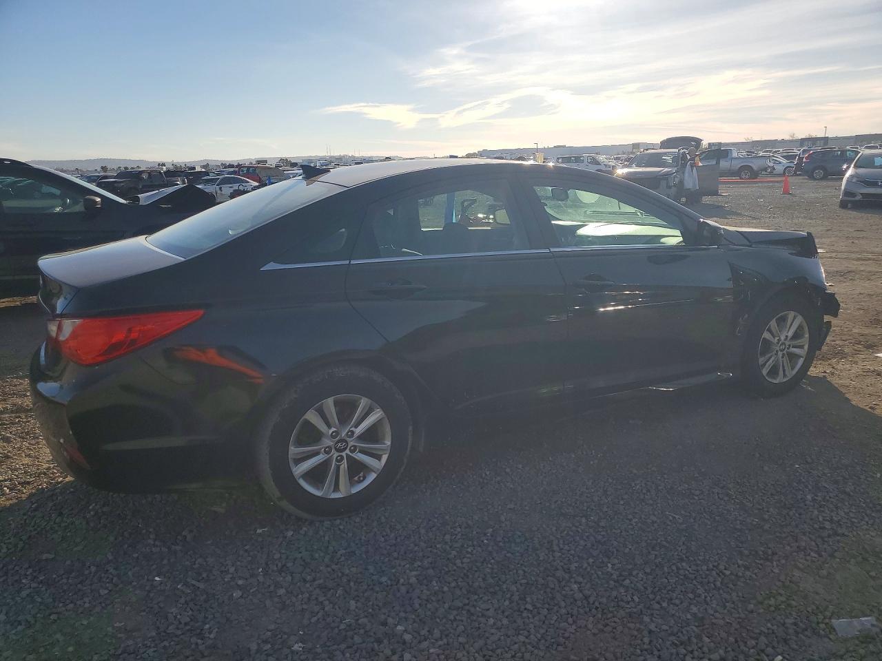 2014 Hyundai Sonata Gls - Фото 3
