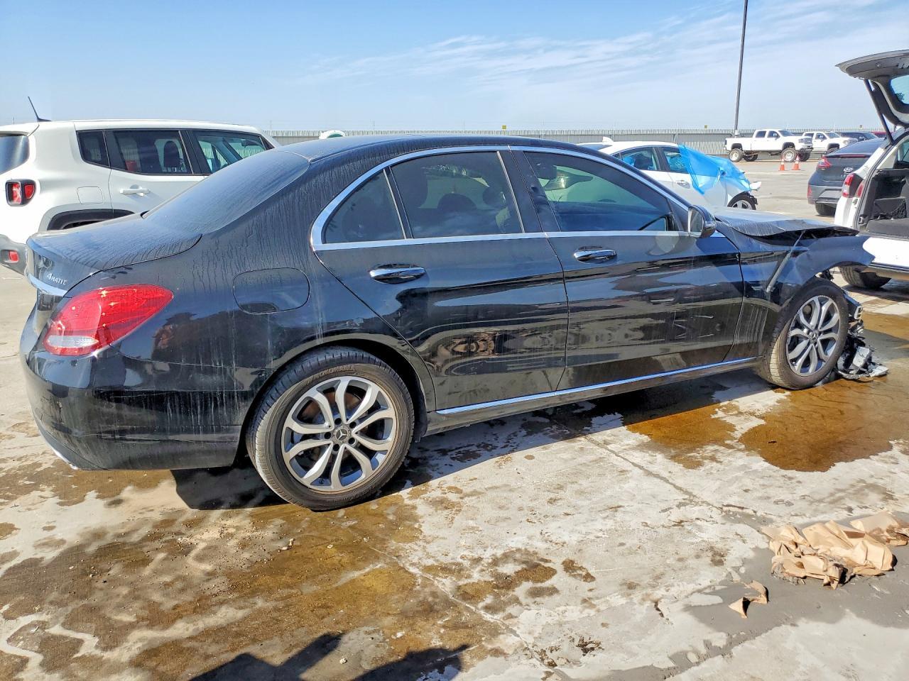 2017 Mercedes-Benz C 300 4Matic - Image 3