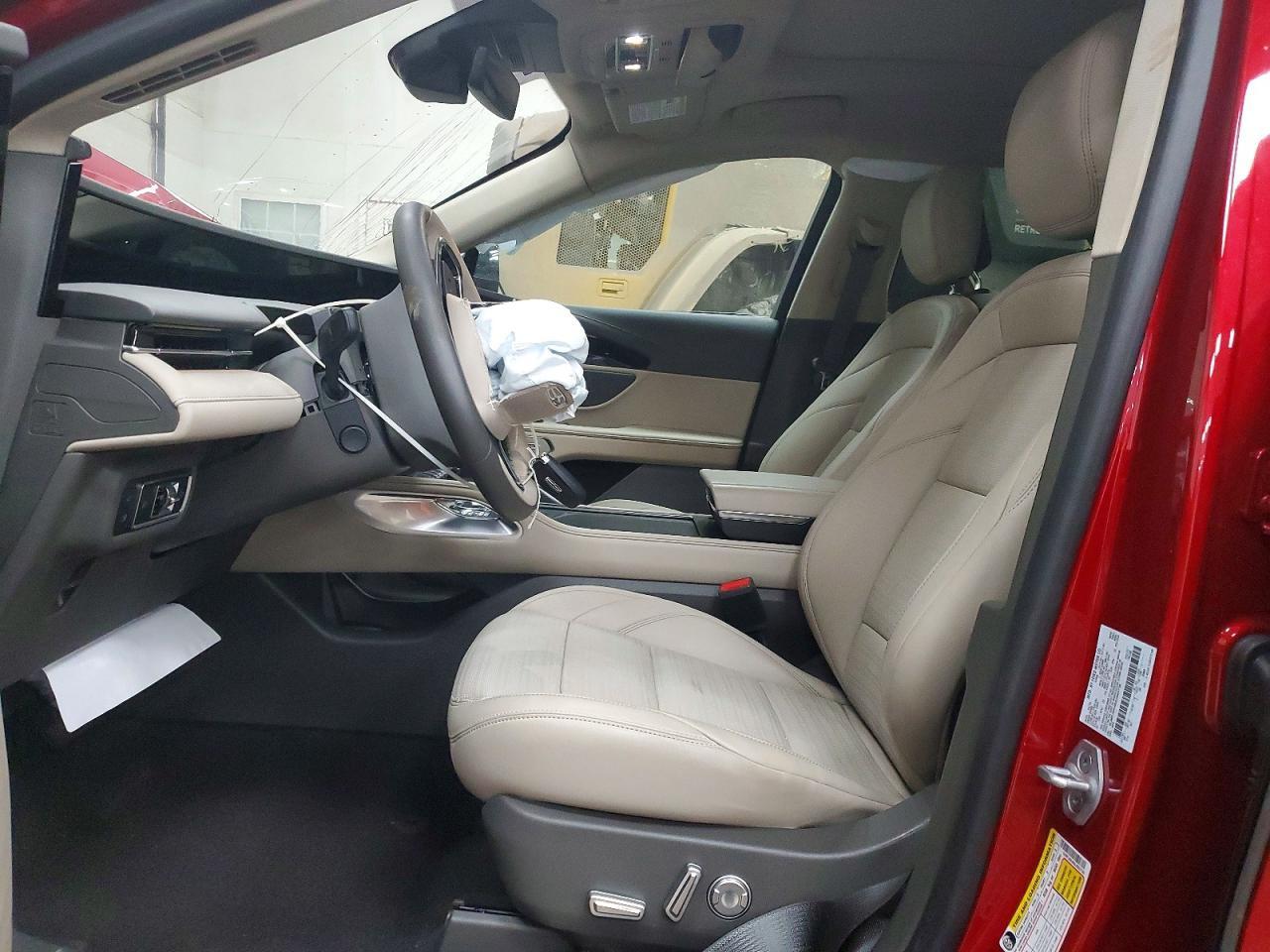 2025 Lincoln Nautilus Reserve - Фото 7