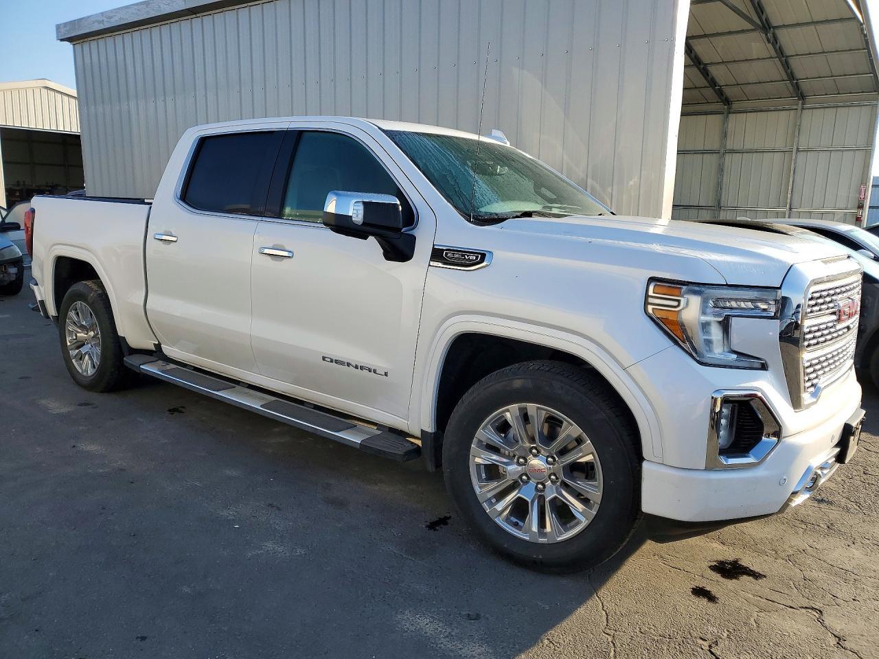 2022 GMC Sierra Limited C1500 Denali - Image 4