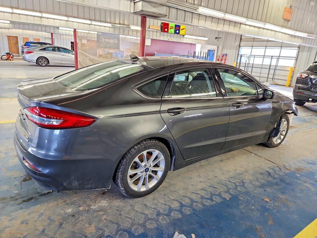 2020 Ford Fusion Hybrid - Image 3