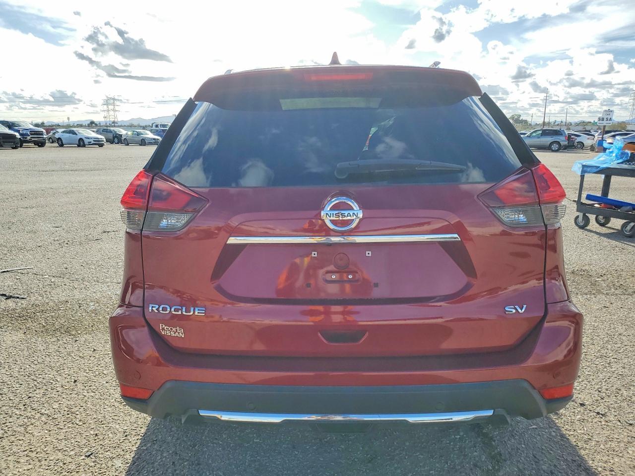 2019 Nissan Rogue S - Фото 6