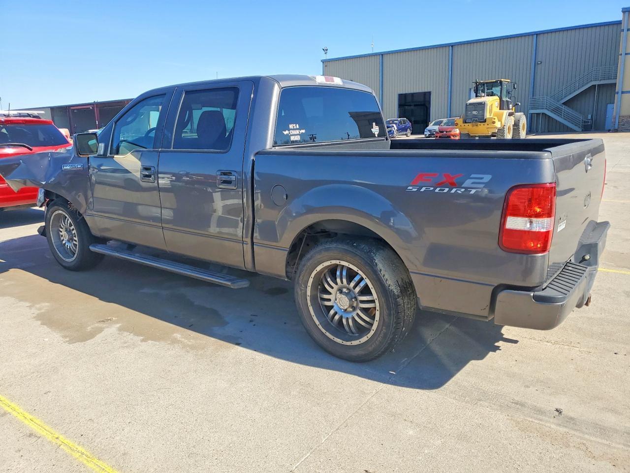 2007 Ford F150 Supercrew - Image 2