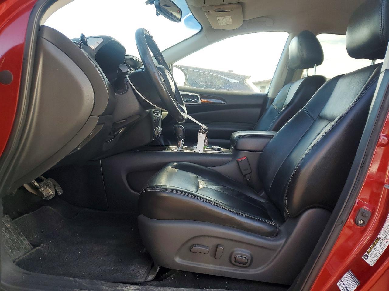 2013 Nissan Pathfinder S - Image 7