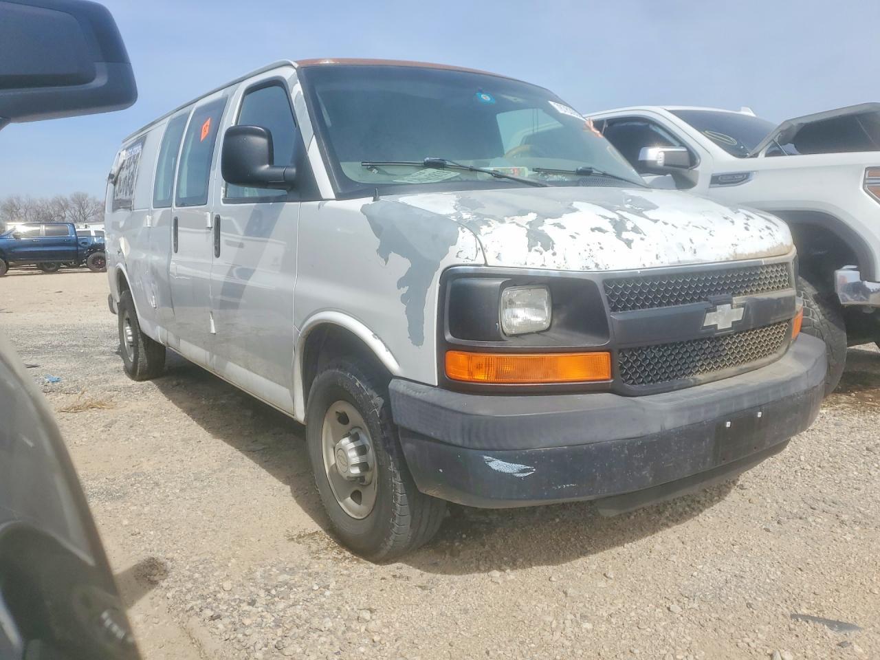 2007 Chev Express G2 - Фото 4