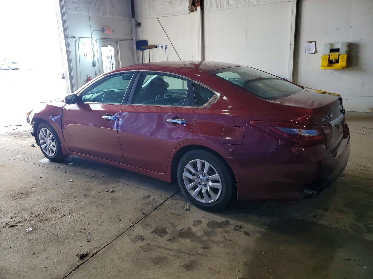 2018 Nissan Altima 2.5 - Фото 2