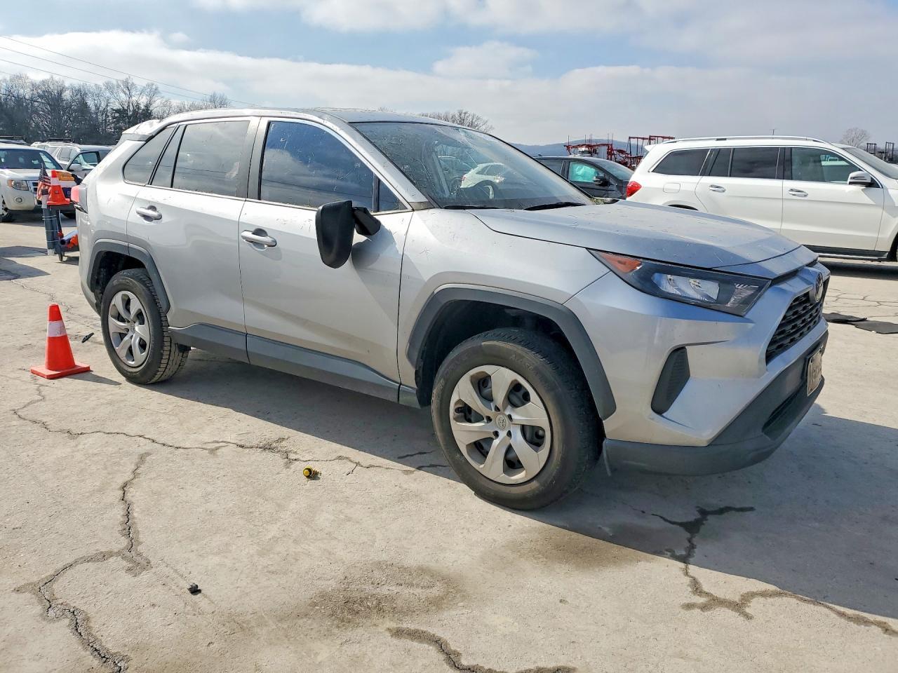 2022 Toyota Rav4 Le - Фото 4
