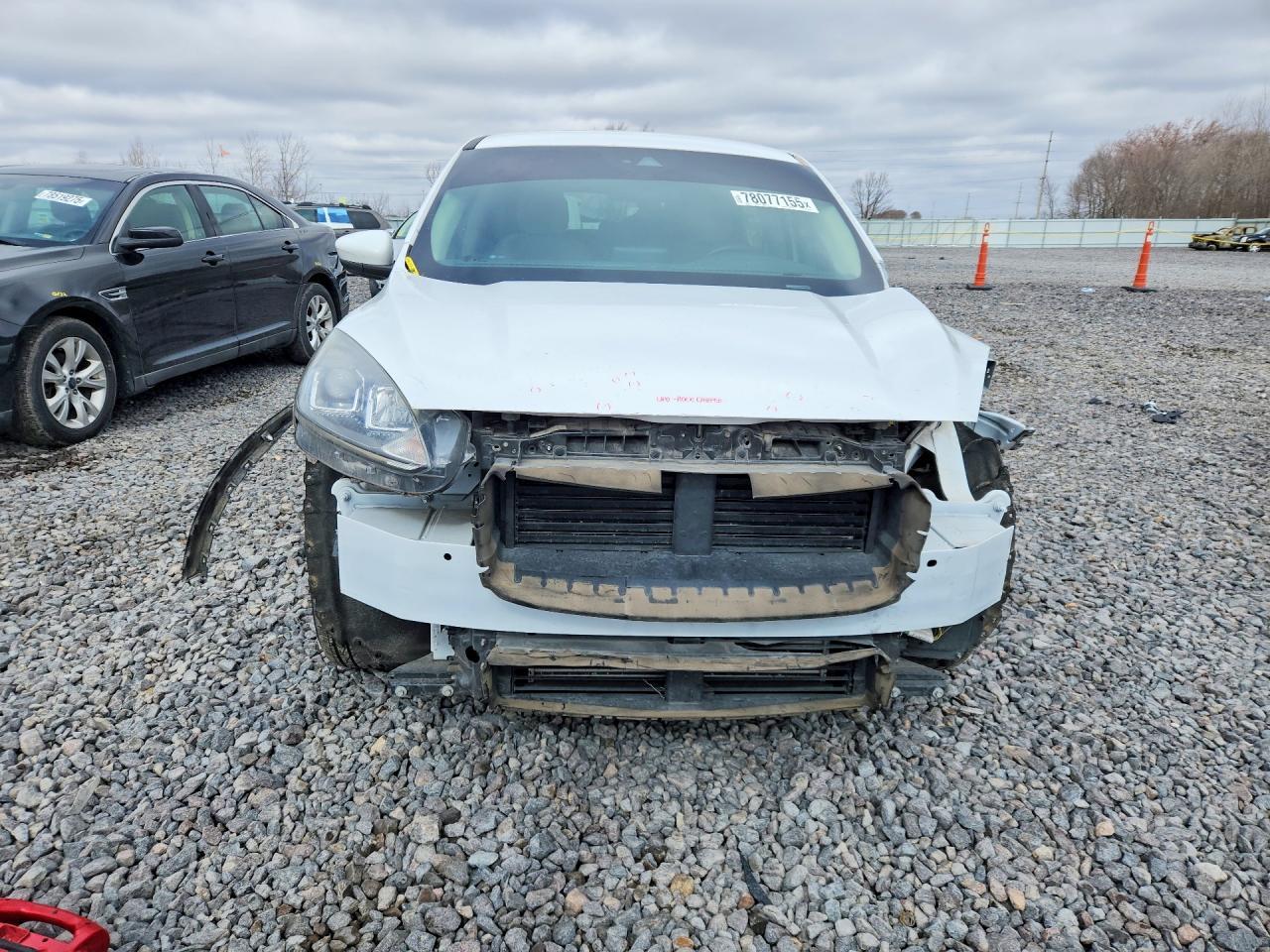 2020 Ford Escape Se - Фото 5