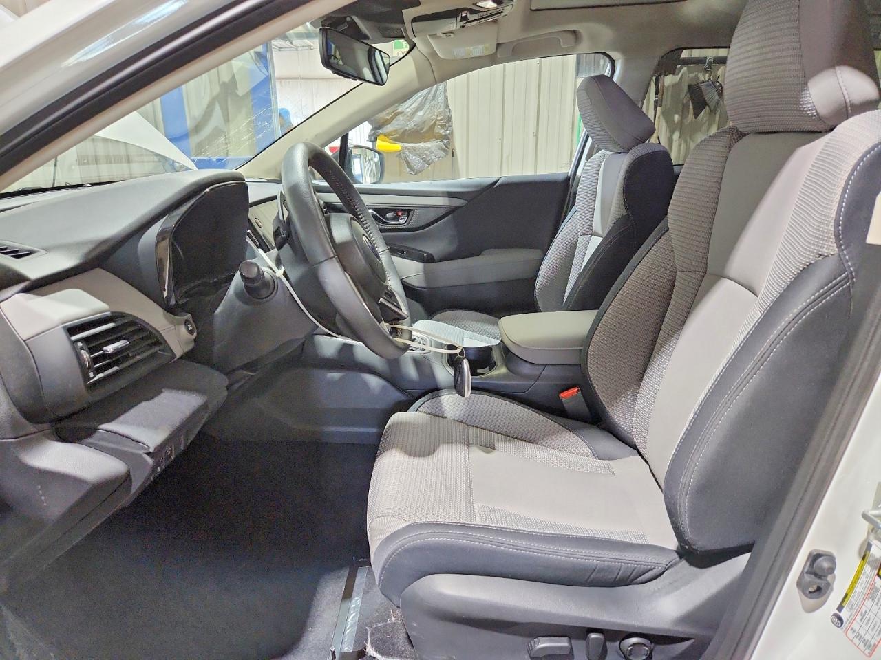 2025 Subaru Outback Premium - Фото 7