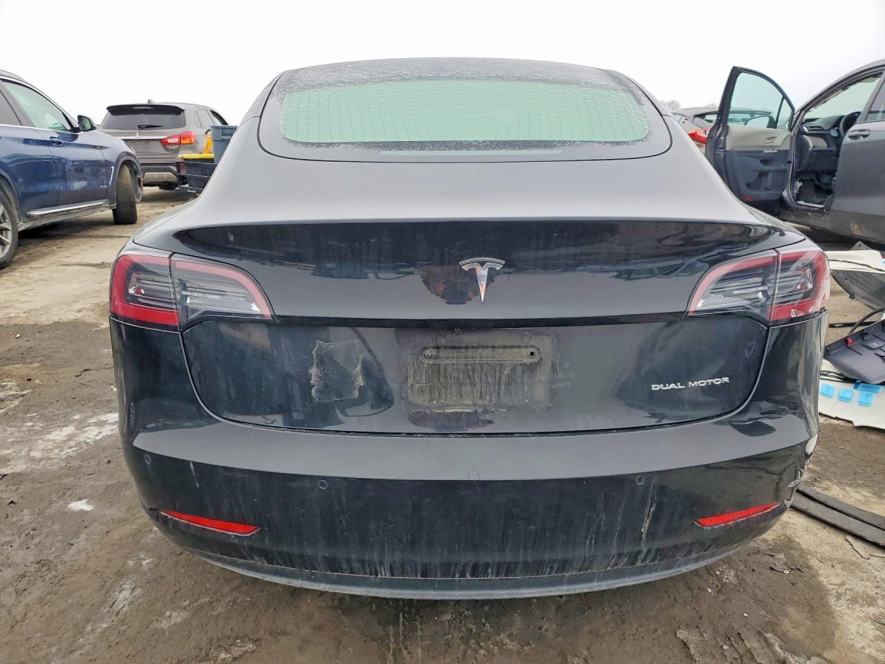 2019 Tesla Model 3 - Image 6