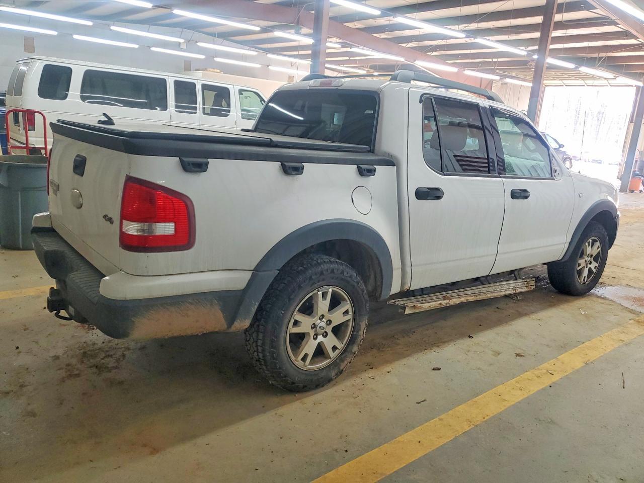 2007 Ford Explorer Sport Trac Xlt - Фото 3