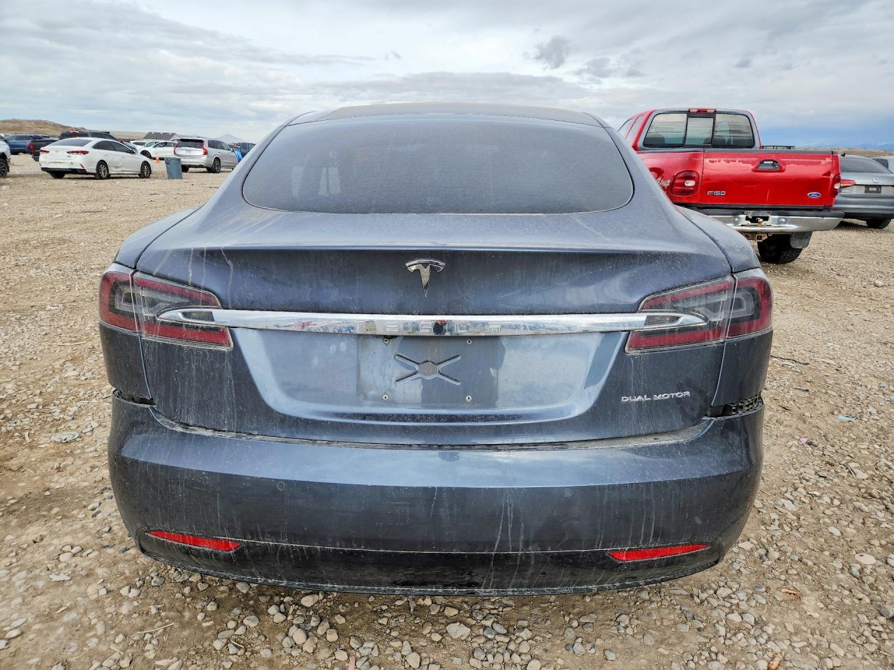 2020 Tesla Model S - Фото 6