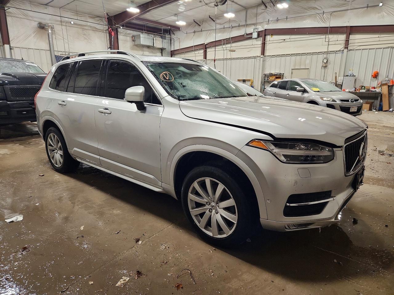 2017 Volvo Xc90 T6 - Фото 4
