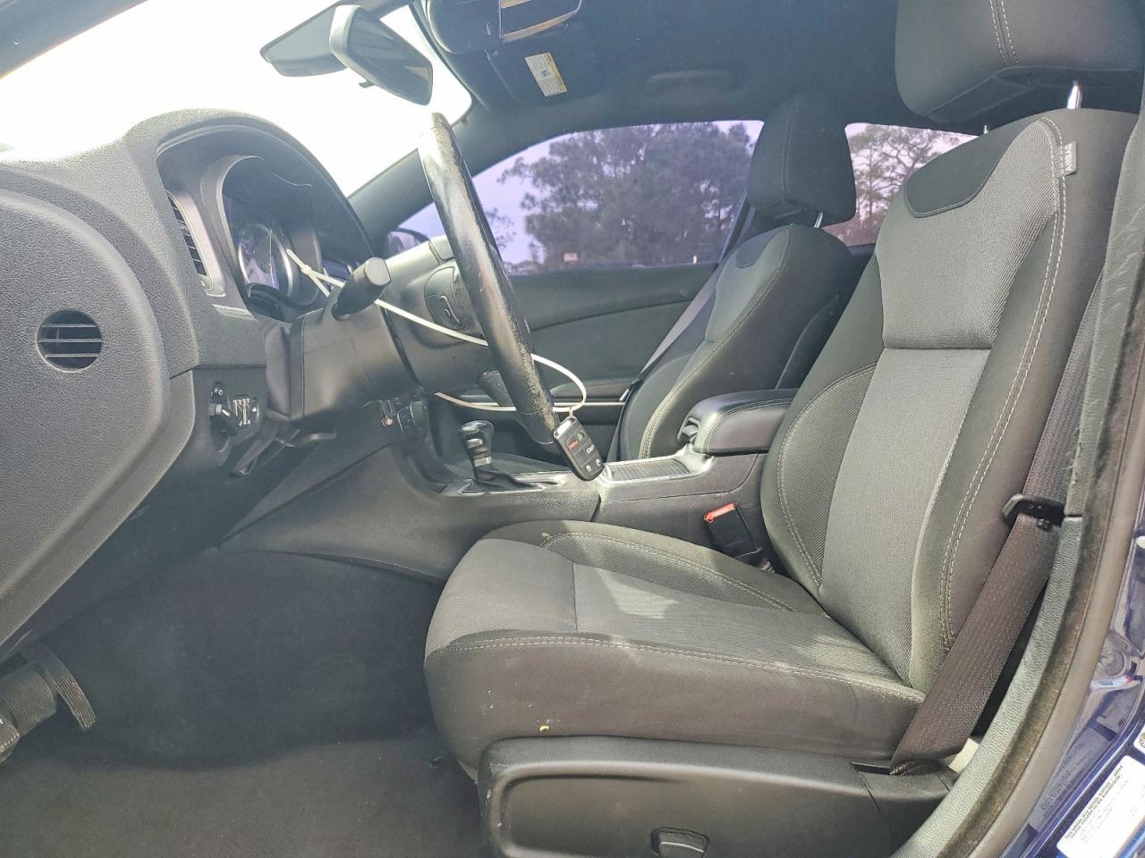 2016 Dodge Charger Se - Image 7