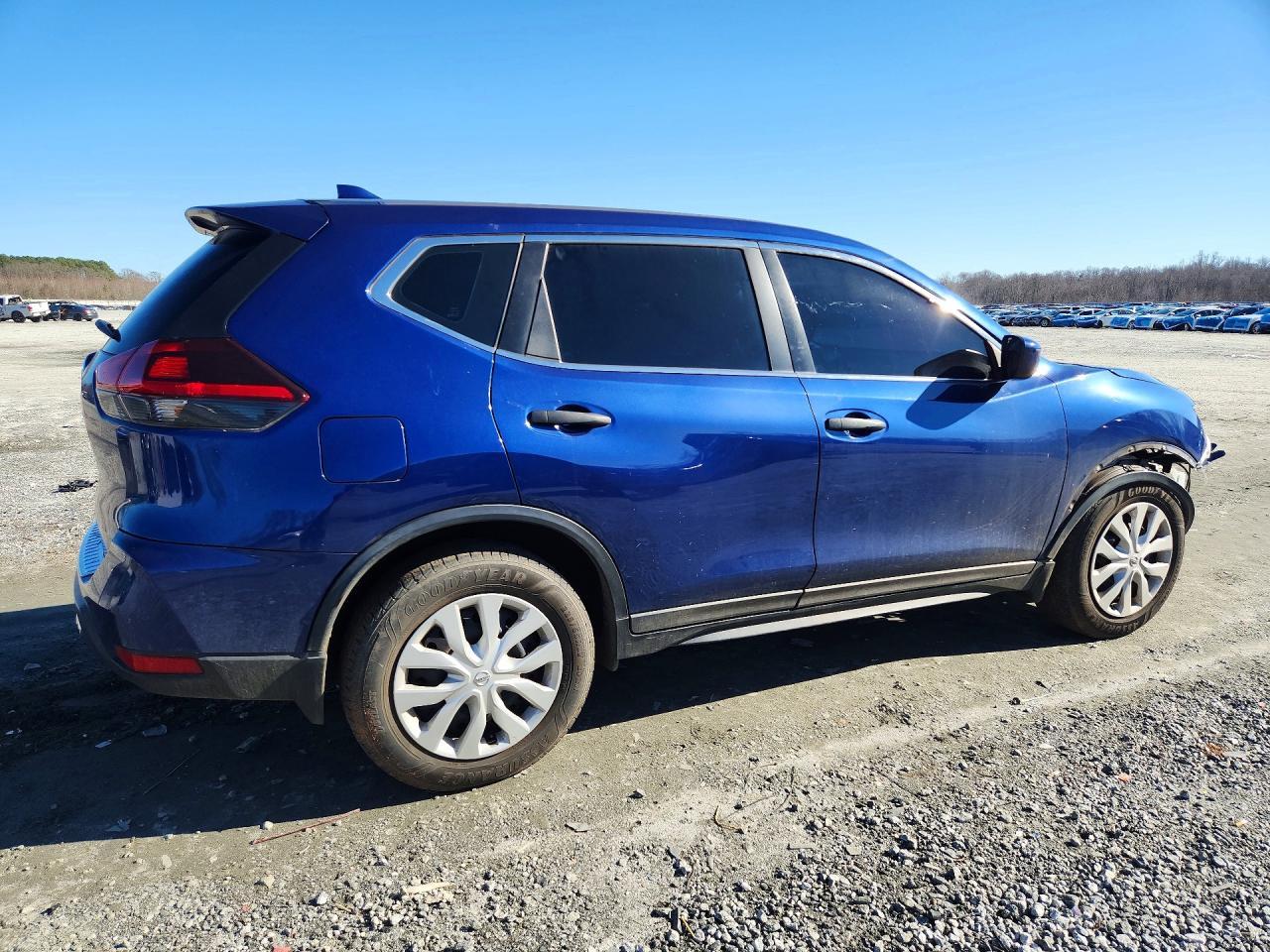 2020 Nissan Rogue - Фото 3