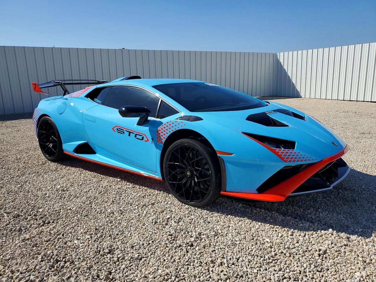 2022 Lamborghini Huracan Sto - Фото 4