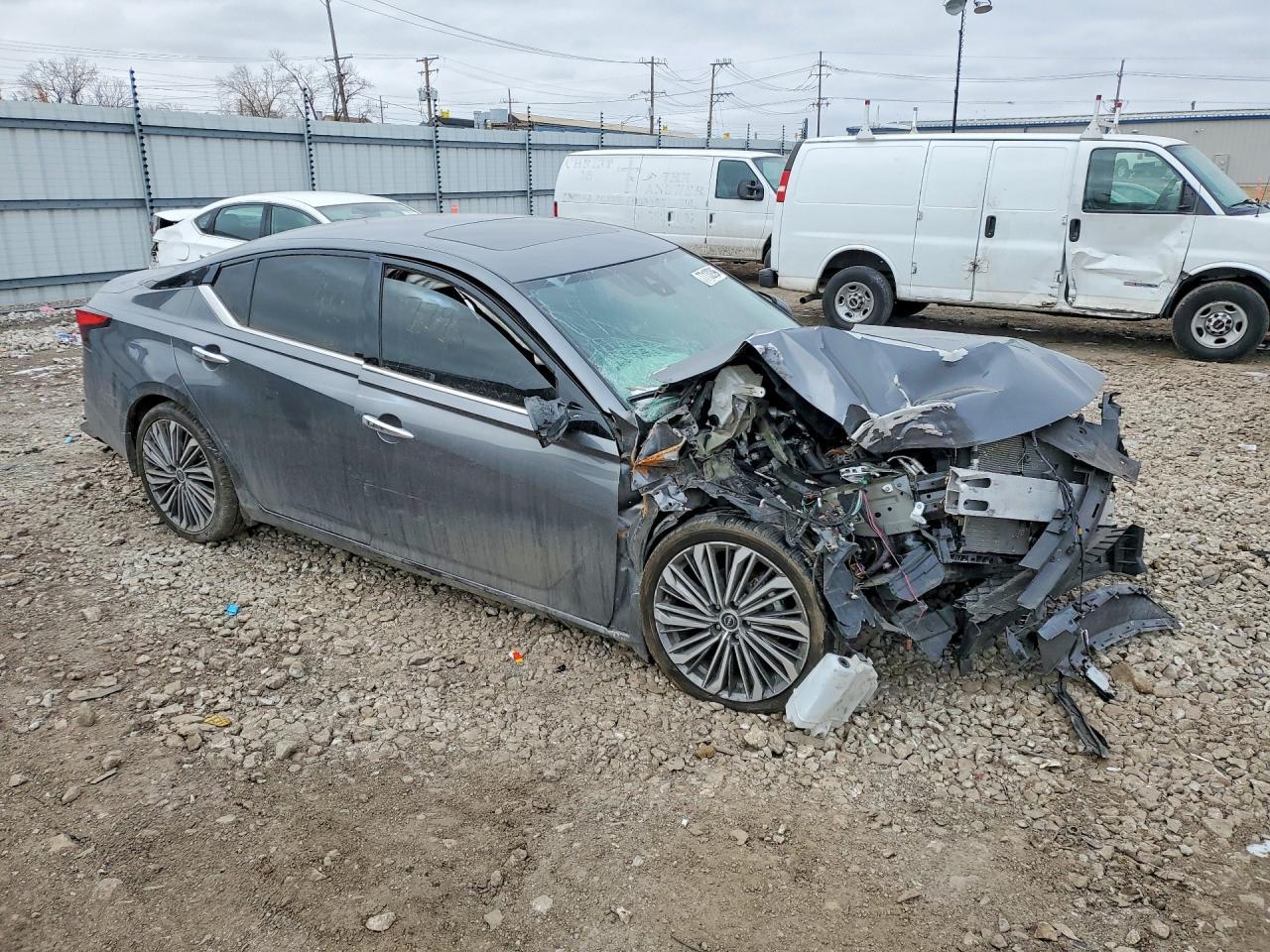 2024 Nissan Altima Sl - Image 4