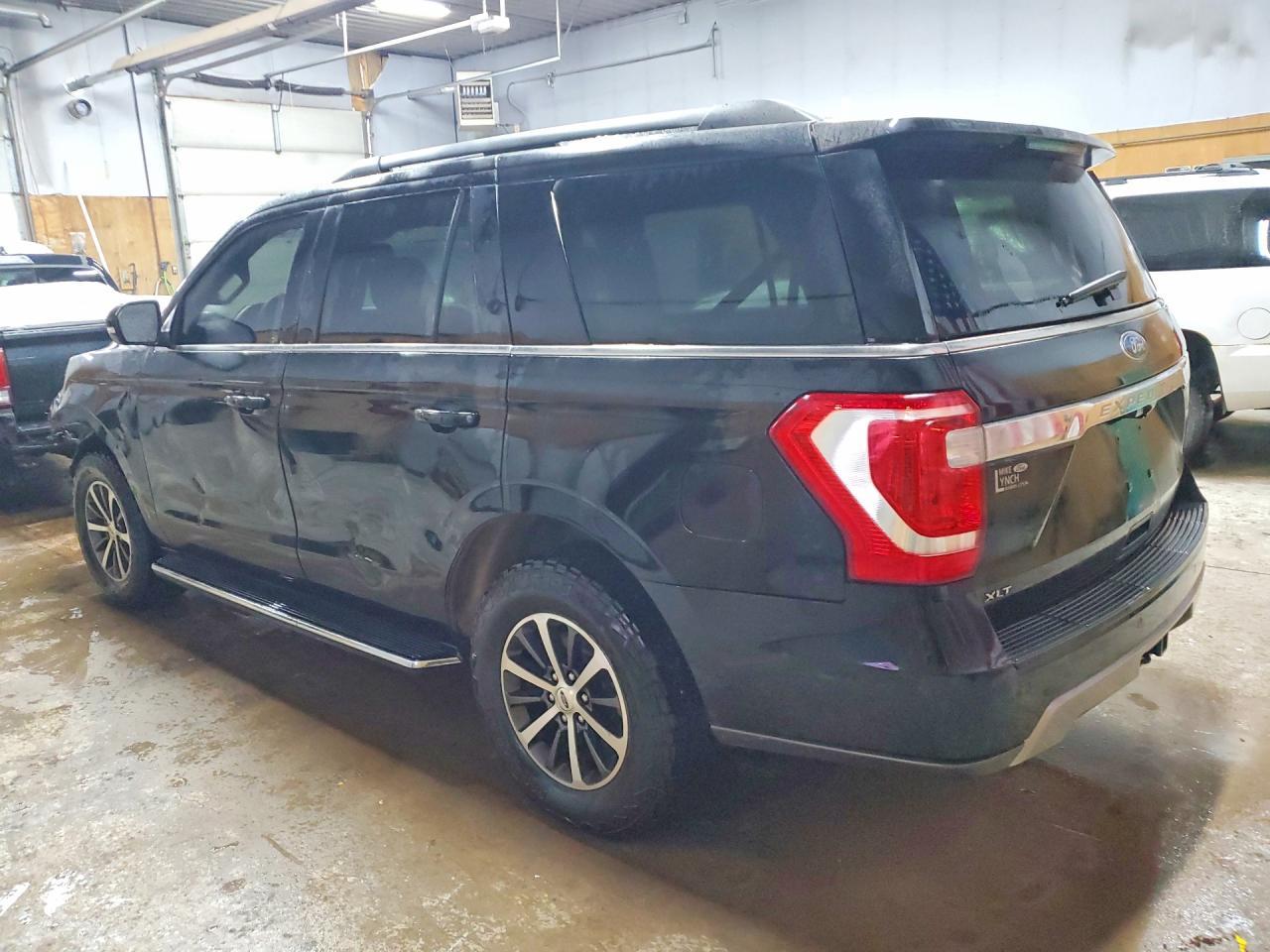 2021 Ford Expedition Xlt - Фото 2