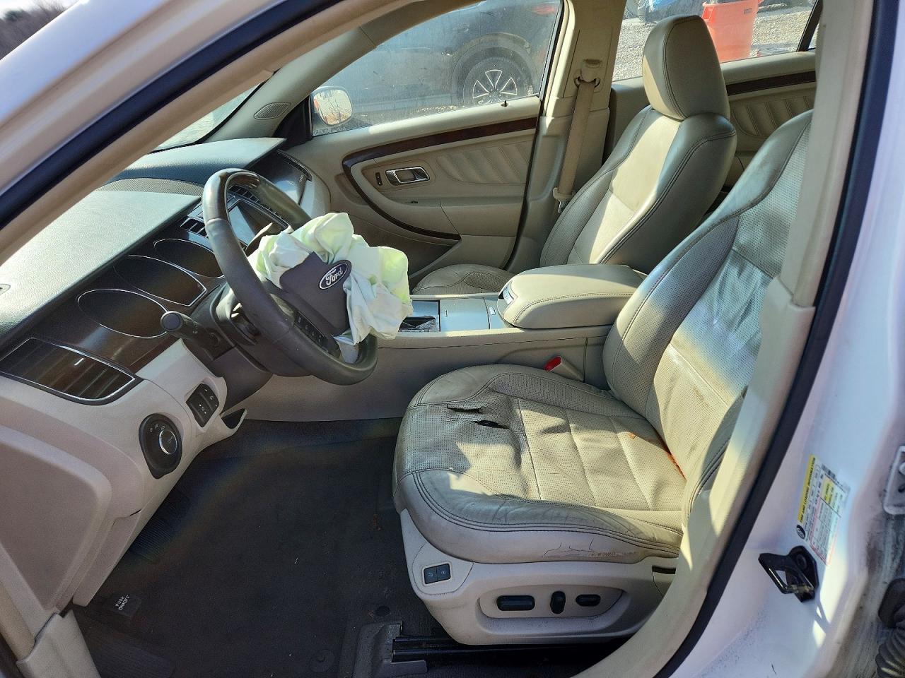 2011 Ford Taurus Limited - Фото 7