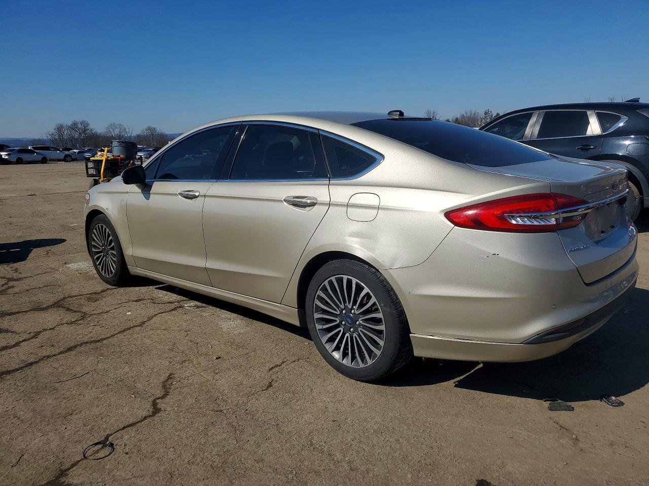2017 Ford Fusion Se - Image 2