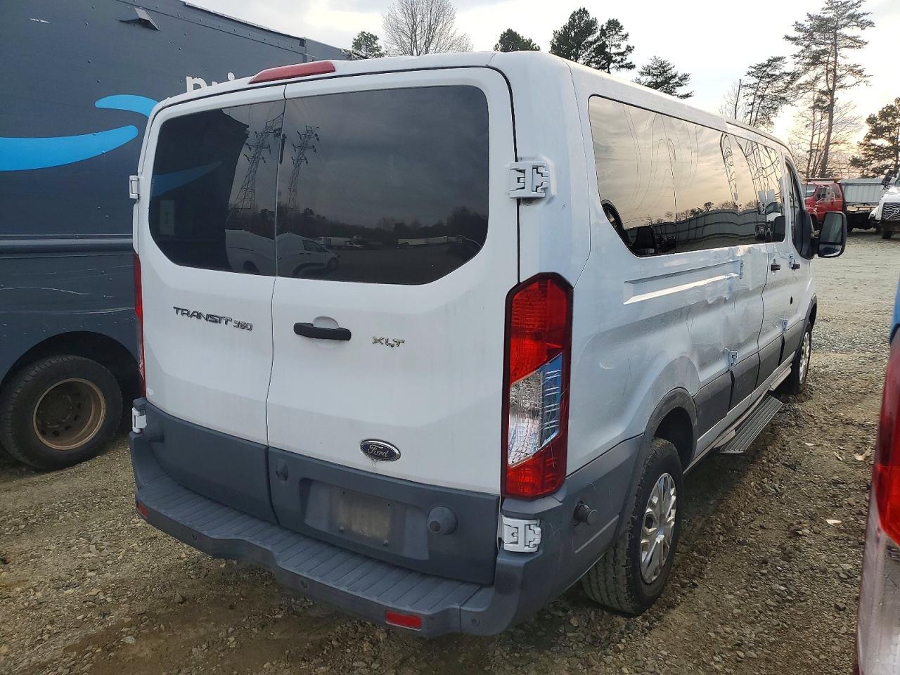 2015 Ford Transit T-350 - Фото 4