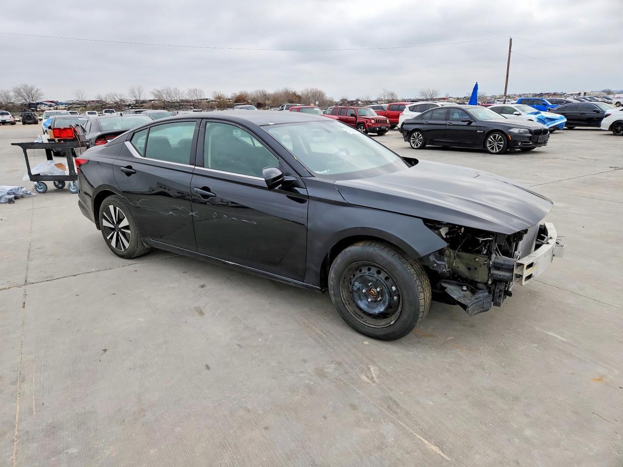 2022 Nissan Altima Sr - Фото 4