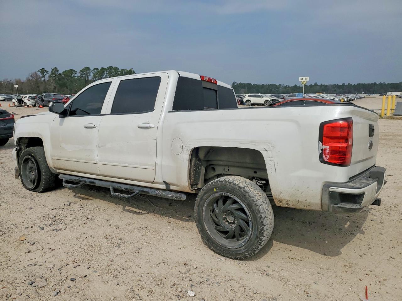 2016 Chevrolet Silverado K1500 Lt - Фото 2