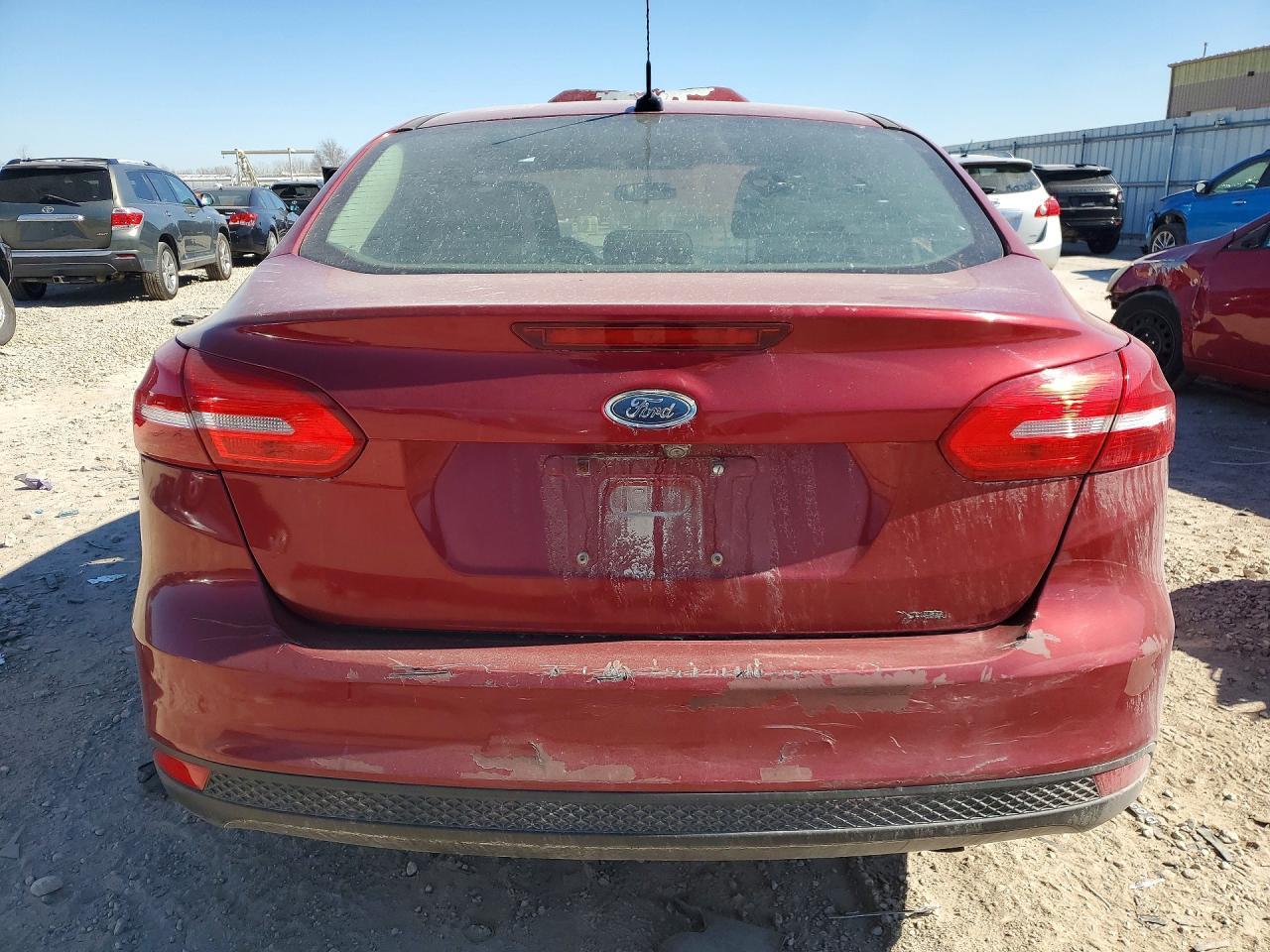 2017 Ford Focus Se - Фото 6