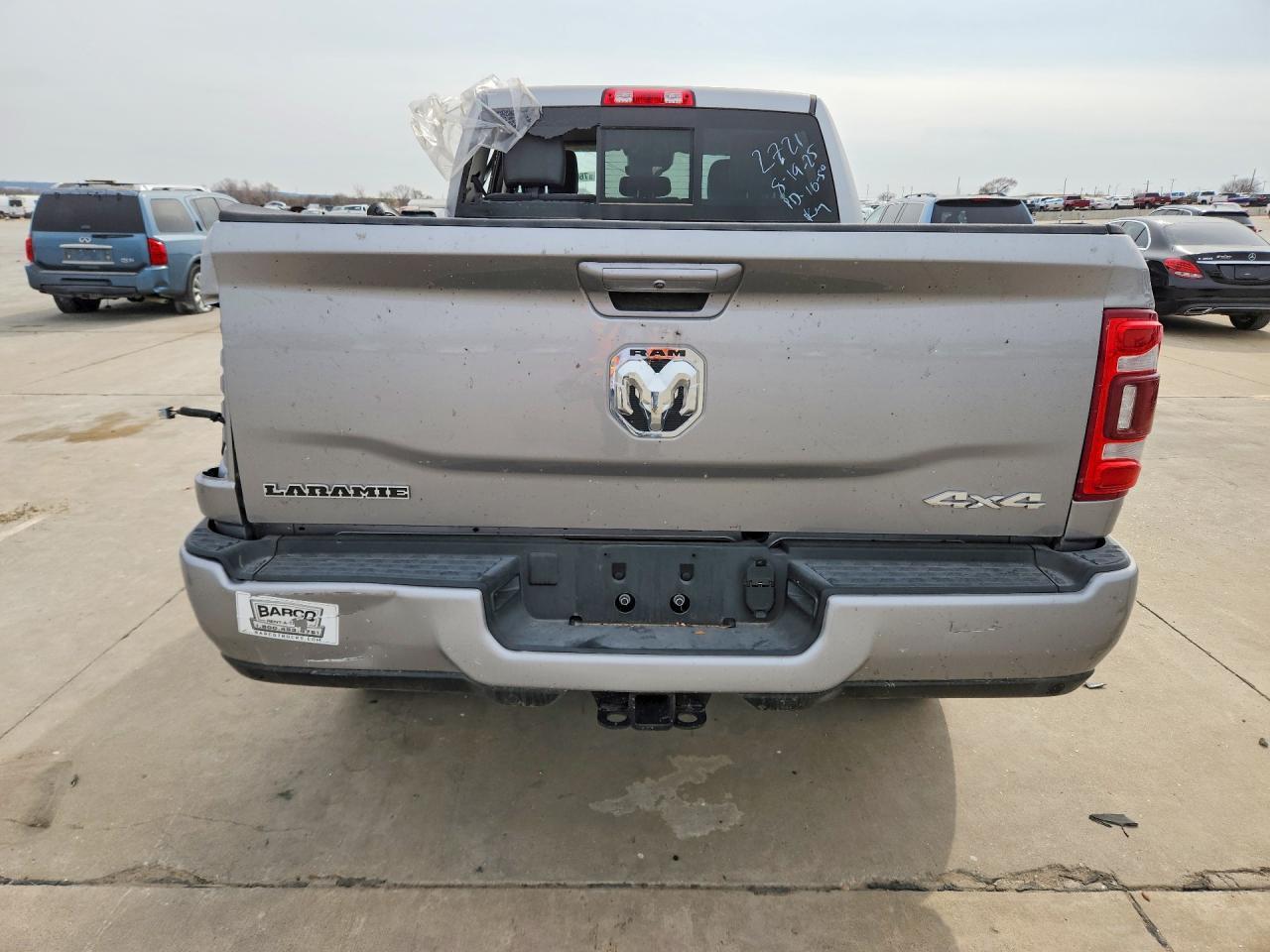 2024 Ram 2500 Laramie 4Wd 6C Tdsl Crew Cab 6.7L V8 - Image 6