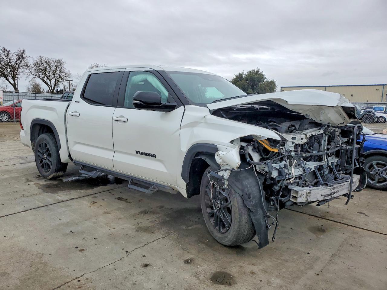 2024 Toyota Tundra Limited Hv - Image 4