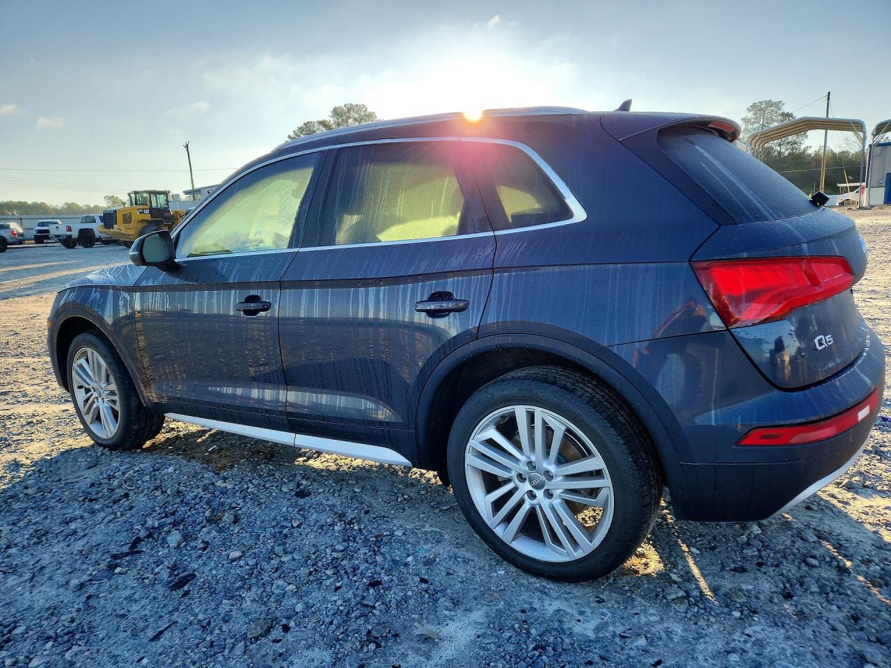 2018 Audi Q5 Premium Plus - Фото 2