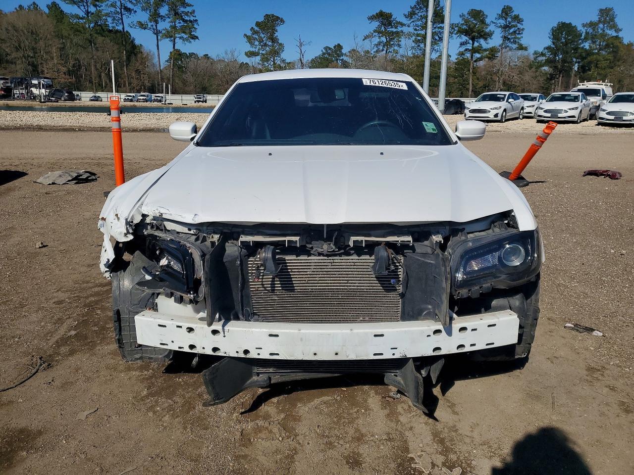 2018 Chrysler 300 S - Image 5