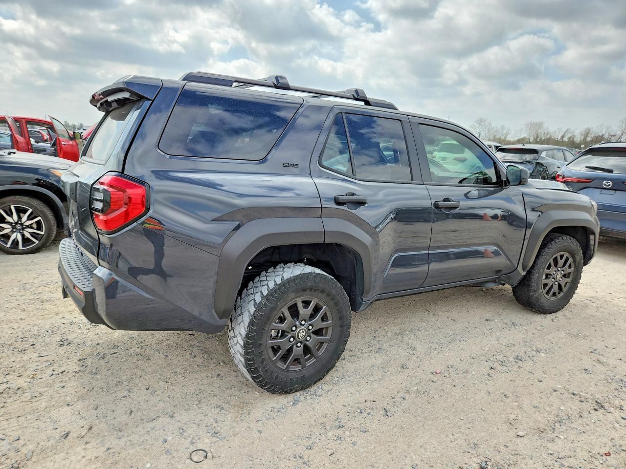 2025 Toyota 4Runner Sr5 - Фото 3