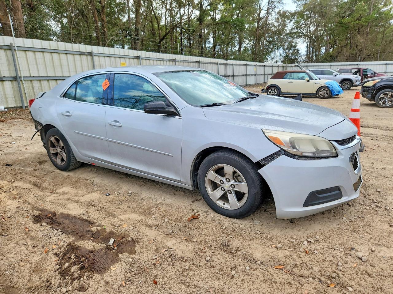 2015 Chevrolet Malibu Ls - Фото 4