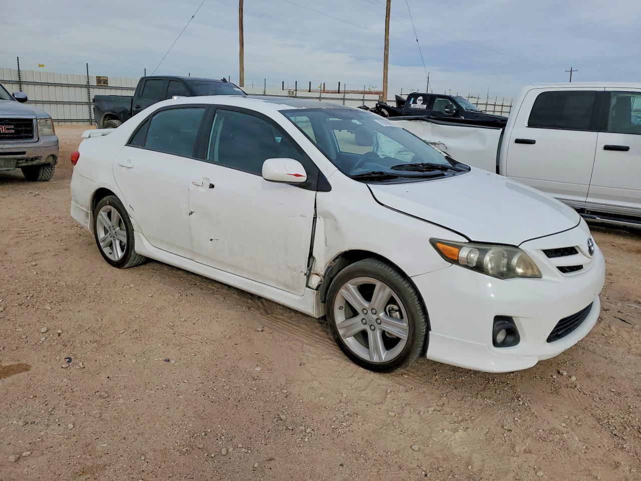 2013 Toyota Corolla - Фото 4