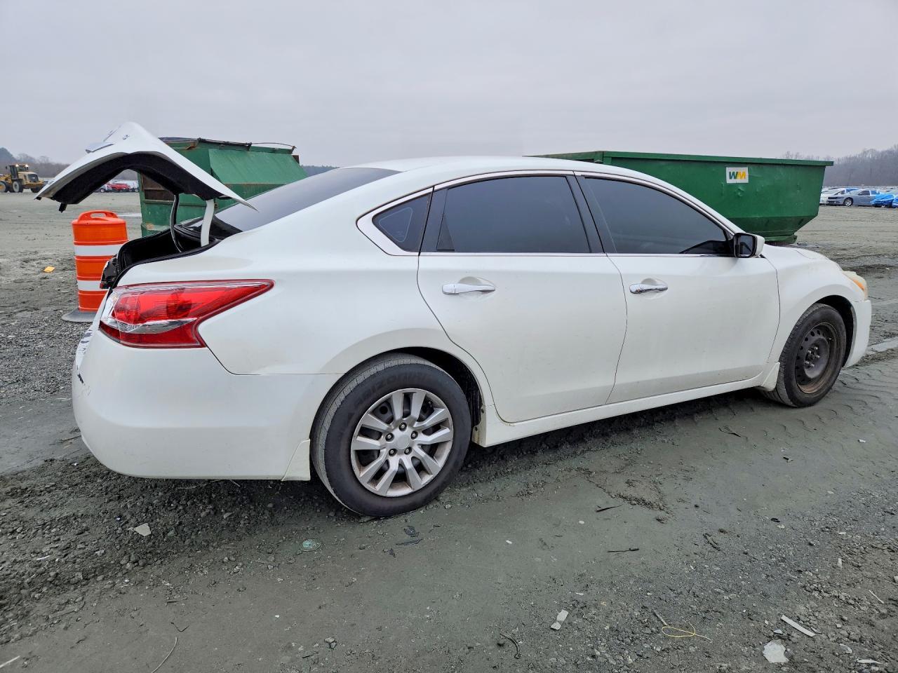 2013 Nissan Altima 2.5 - Фото 3