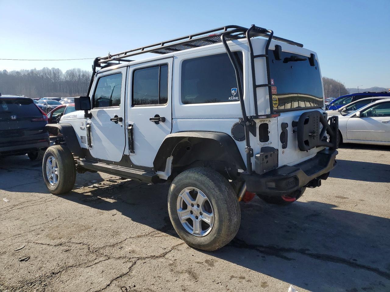 2015 Jeep Wrangler Unlimited Rubicon - Image 2