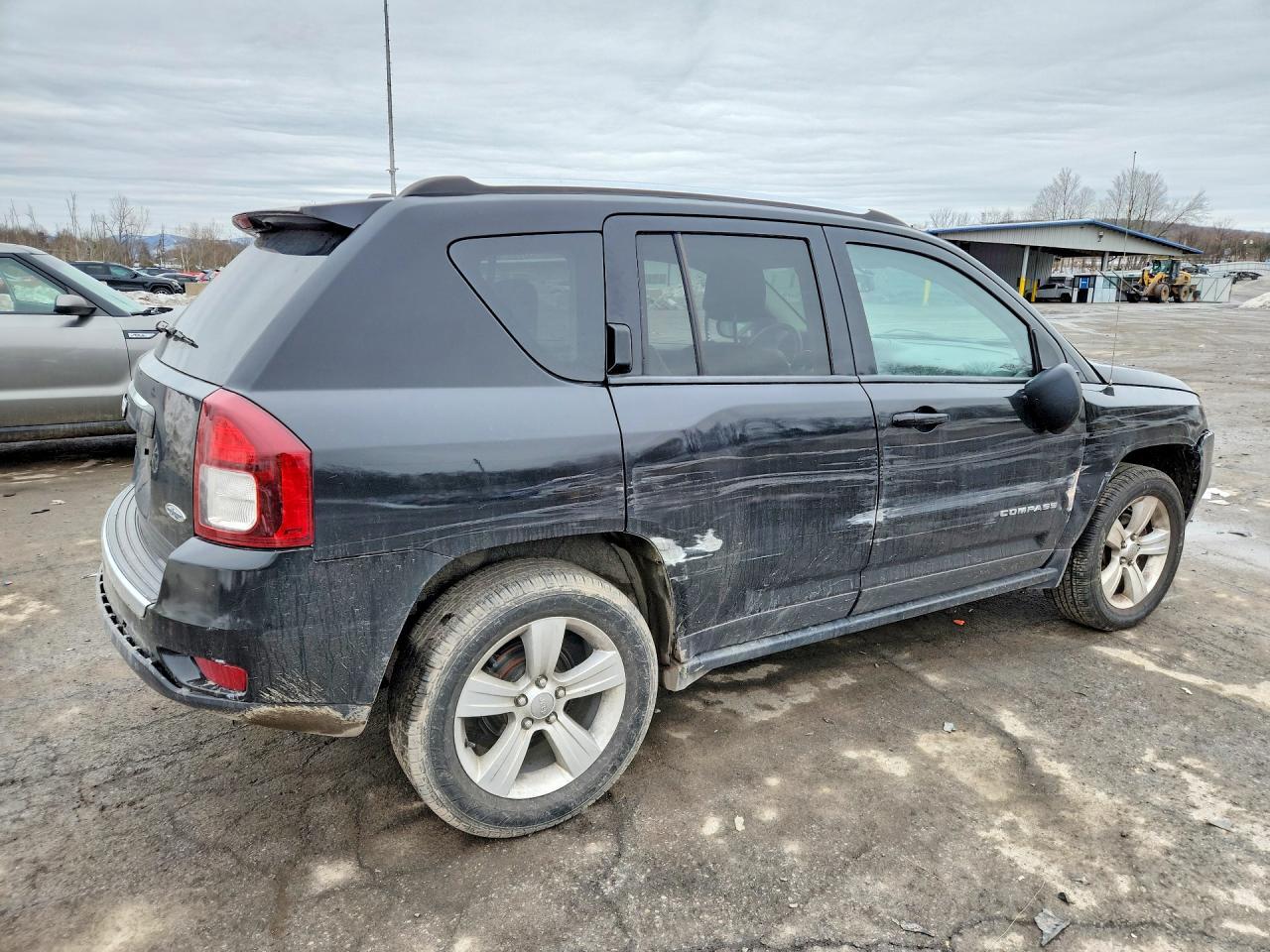2015 Jeep Compass Latitude - Фото 3