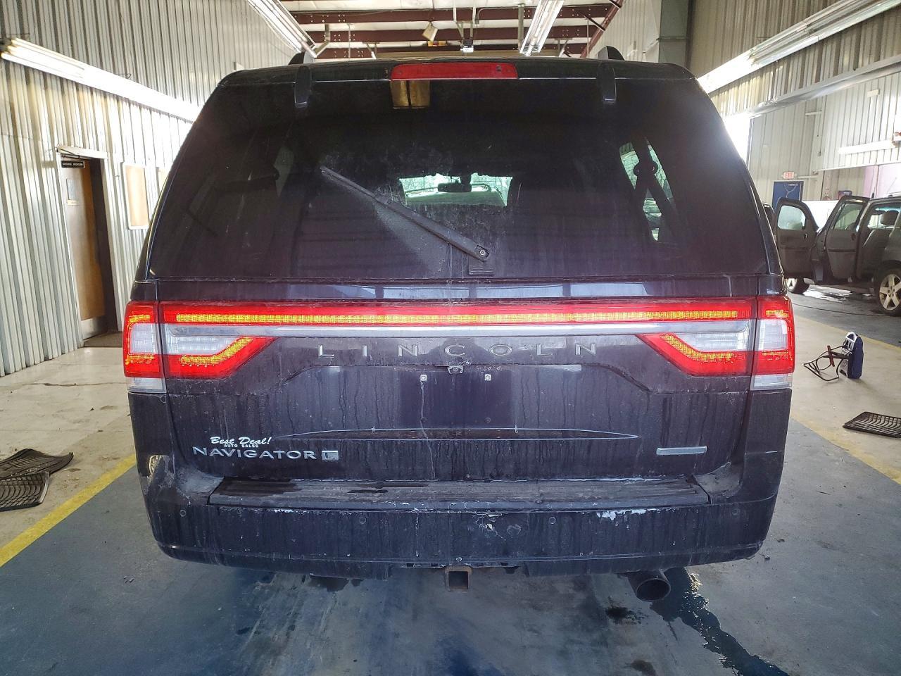 2016 Lincoln Navigator L Select - Фото 6