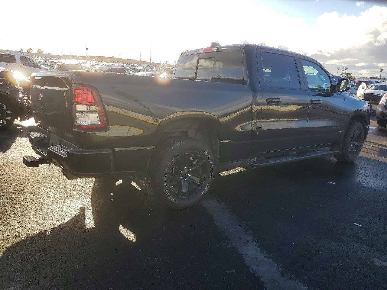2022 Ram 1500 Big Horn/Lone Star - Фото 3