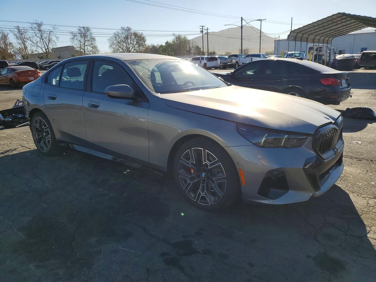 2026 BMW 530 I - Image 4