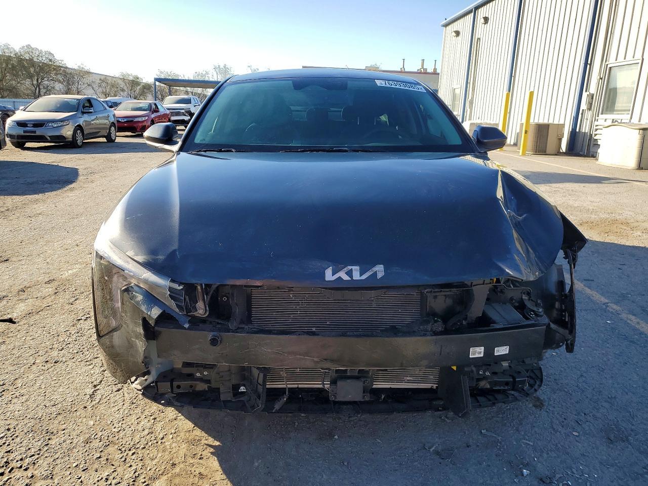 2025 Kia K4 Ex - Image 5