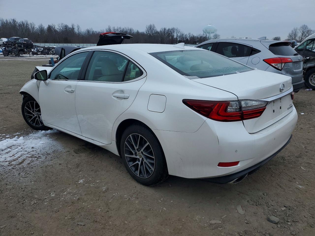 2016 Lexus Es 350 Base - Image 2