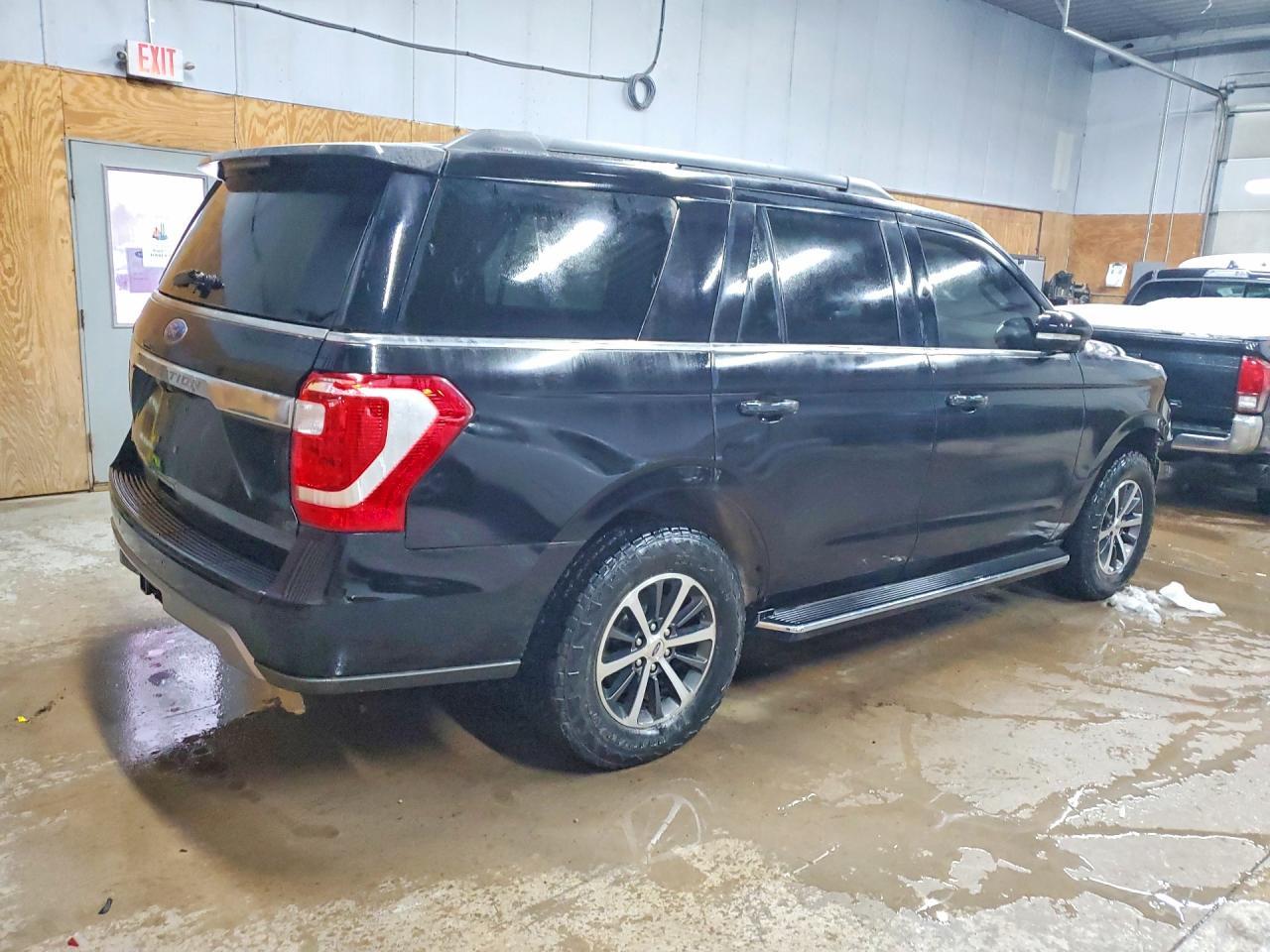 2021 Ford Expedition Xlt - Фото 3