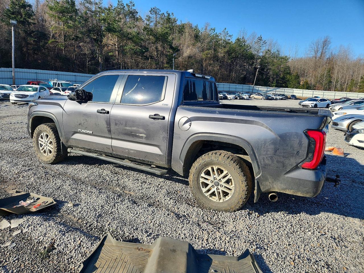 2024 Toyota Tundra Crewmax Sr - Фото 2