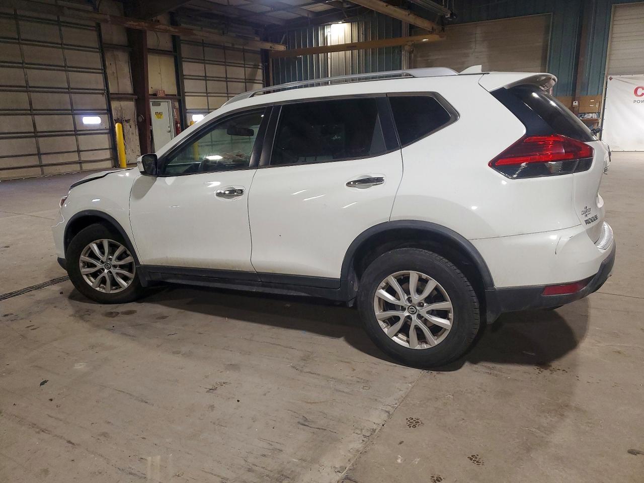 2017 Nissan Rogue S - Фото 2
