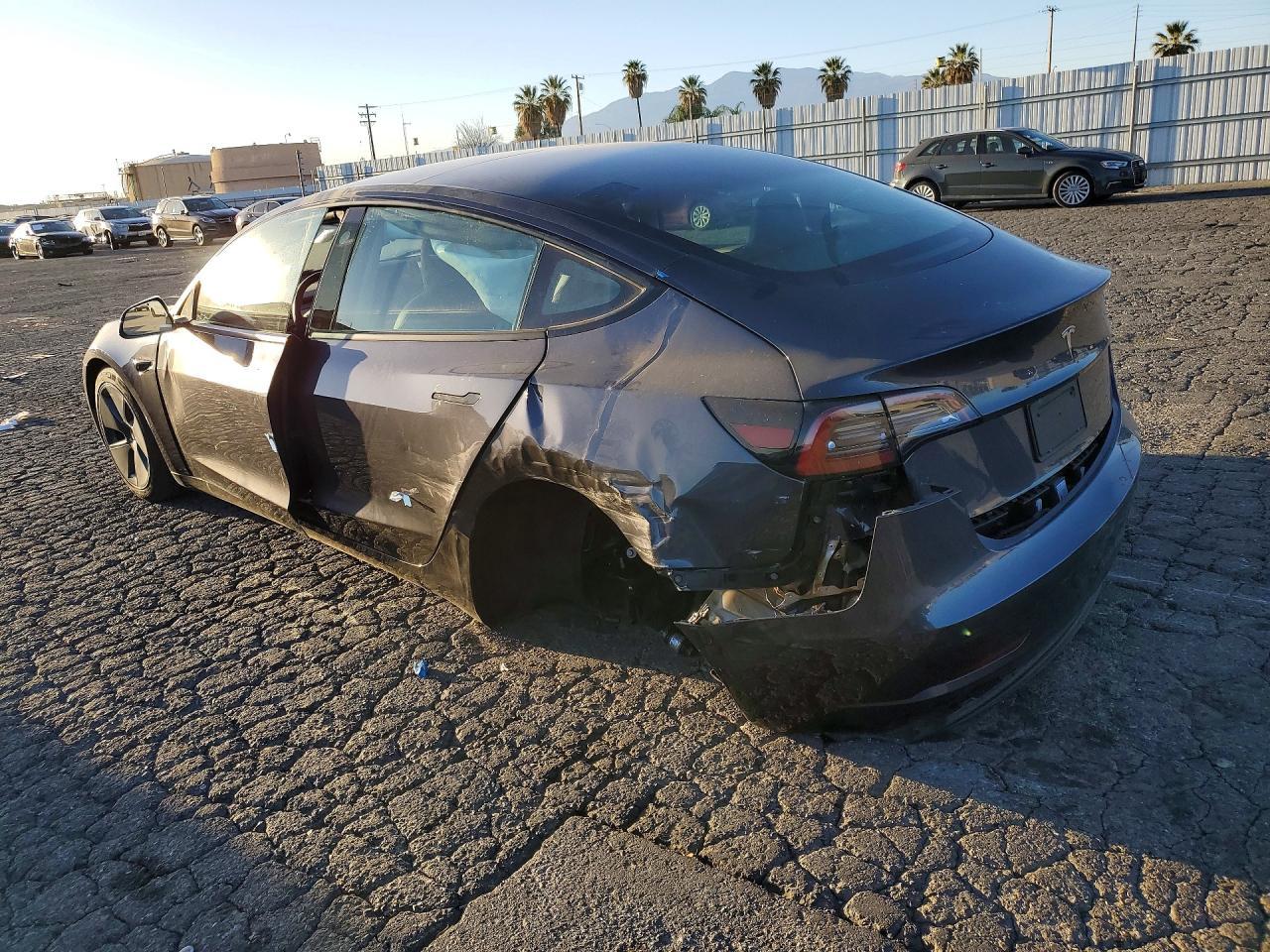 2023 Tesla Model 3 - Image 2